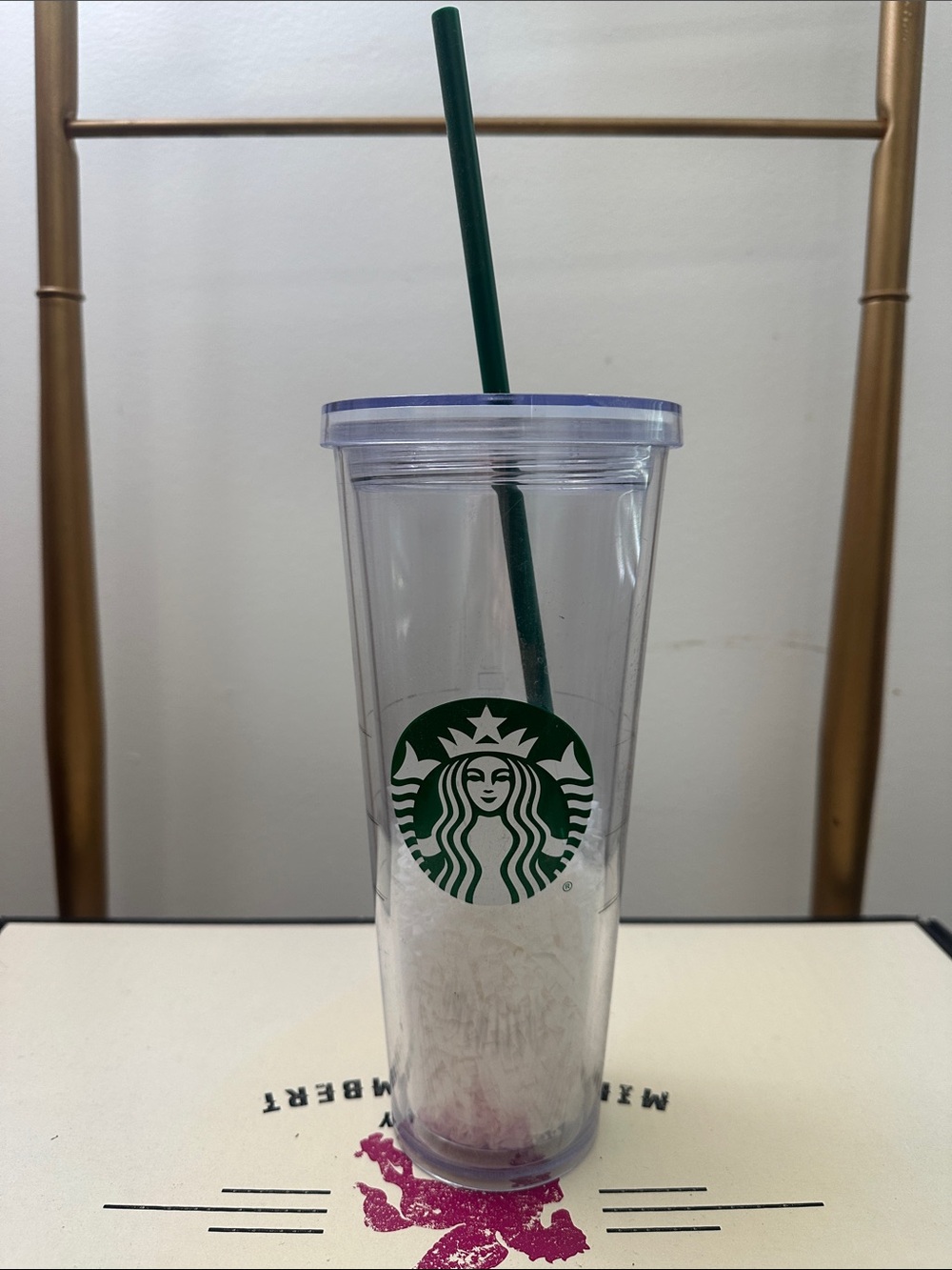 Starbucks Clear Tumbler with Green Logo and Dark Green Straw 24 oz